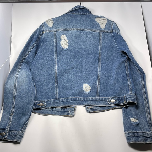 New without tags distressed Jean jacket L - Picture 8 of 8